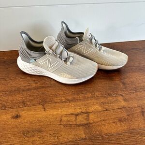 New Balance shoes. Women’s 10